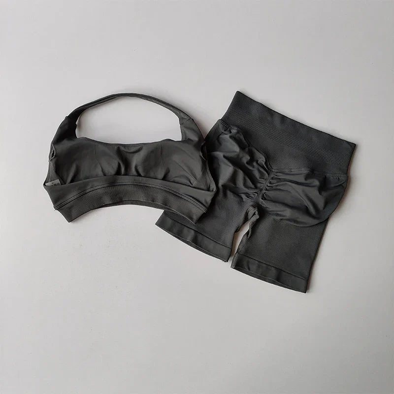 Chic Comfort Yoga Set